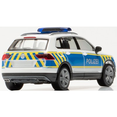 VW Tiguan, POLIZEI Sachsen-Anhalt, weiß/blau mit leuchtgelbem Streifendesign