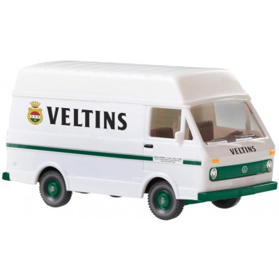 Brauerei Veltins, Bewegliches Modell, inkl. Motor, inklusive limitiertem Wiking-Fahrzeug VW LT mit Hochdach, 680x288x250mm, Bausatz