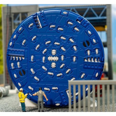 Tunnelbohrmaschine im Bau, Bausatz