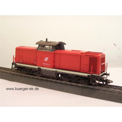 Diesellok BR 2048 der ÖBB, rot