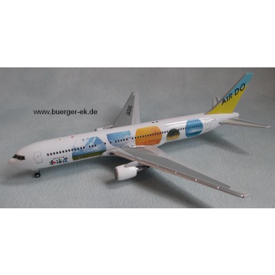 Boeing 767-300 Air Do Hokkaido, M. 1:400