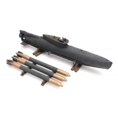 Kleines U-Boot Seehund und Torpedos