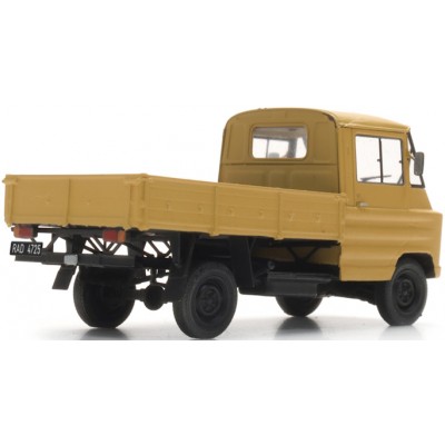 Zuk A11, Pritschenwagen, gelb, polnischer Kleintransporter