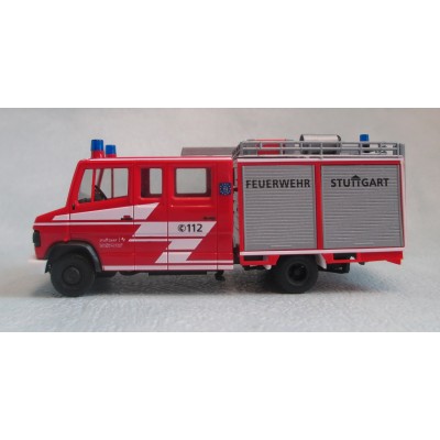 Mercedes-Benz T2, Feuerwehr Stuttgart Plieningen, LF 8/6, mit europäischem Rettungslogo 112