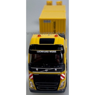 Volvo FH GL 2013 Semitieflade-Sattelzug 3a/3a, 57451 beladen mit 2 10ft.-Edelweißcontainern 71300 + 71301, Leonhard Weiss Bauunternehmung Göppingen