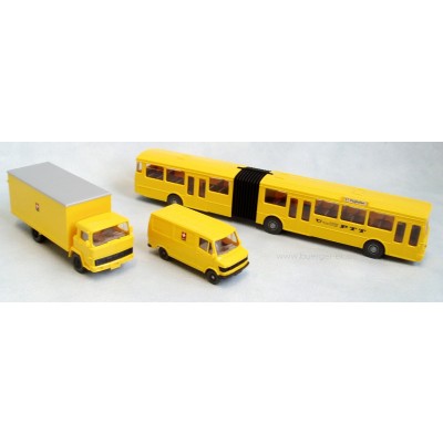 Packung Post PTT Schweiz 3-sprachig, 3 verschieden Modelle Automodelle ...